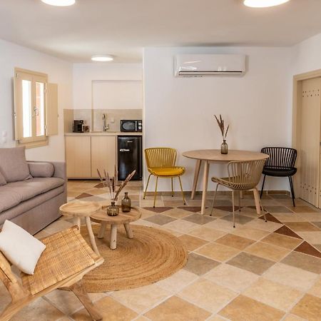 Vacay Suites Firostefani Buitenkant foto