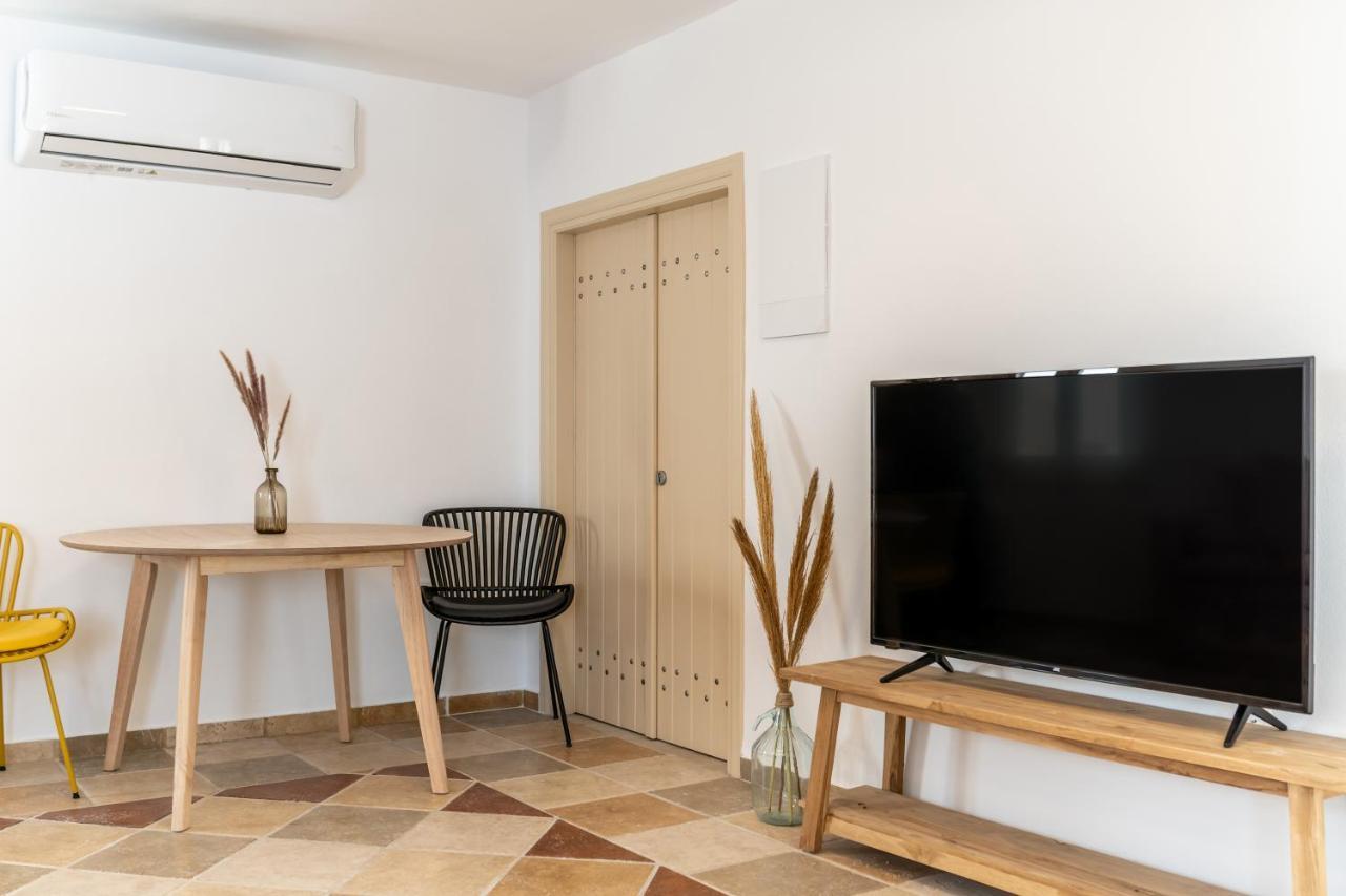 Vacay Suites Firostefani Buitenkant foto